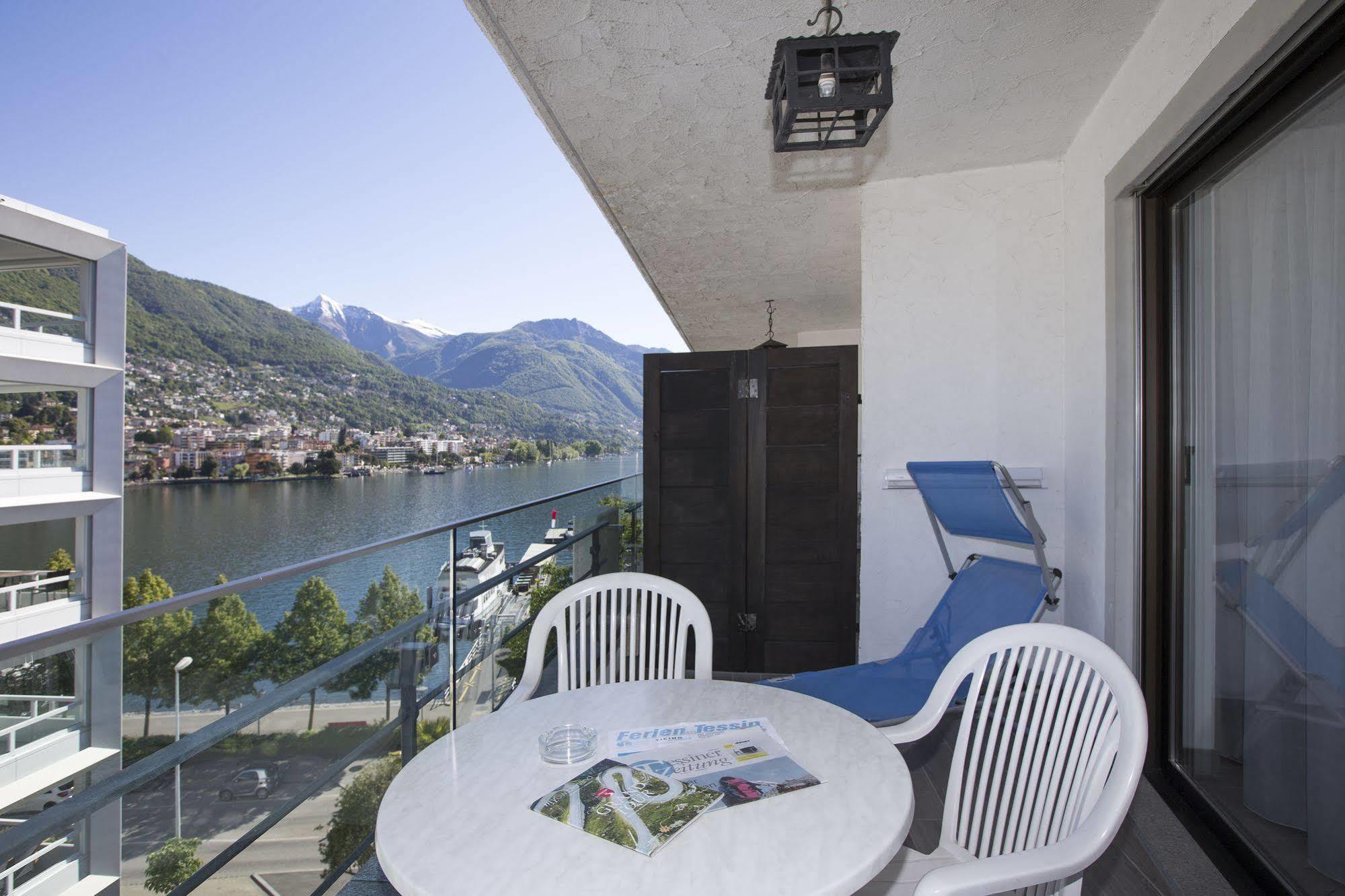 Aparthotel Al Lago โลการ์โน ภายนอก รูปภาพ